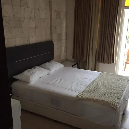 Safari Suit N-8 Apartment